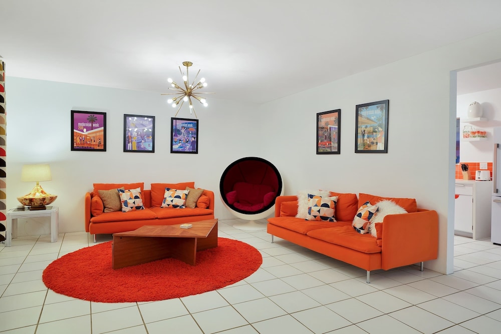 Retro Desert Retreat Ideal Palm Springs in Palm Springs, United States
