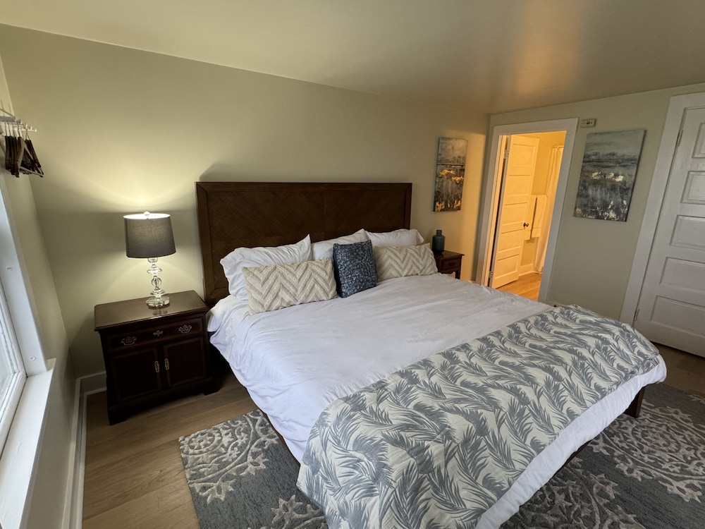 The High Tide Inn - photo 38