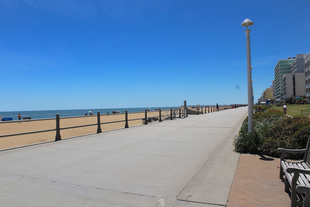 Ocean Sands Resort Oceanfront Virginia Beach by Vacatia - photo 47
