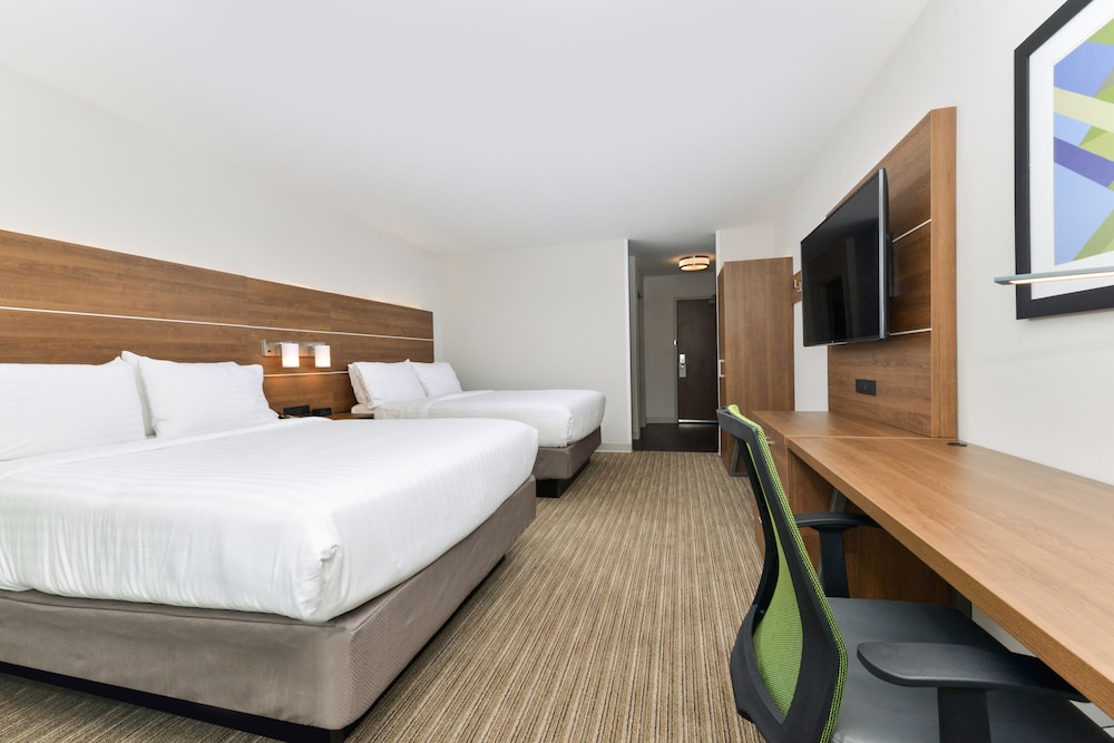 Holiday Inn Express & Suites Ogallala by IHG - photo 15