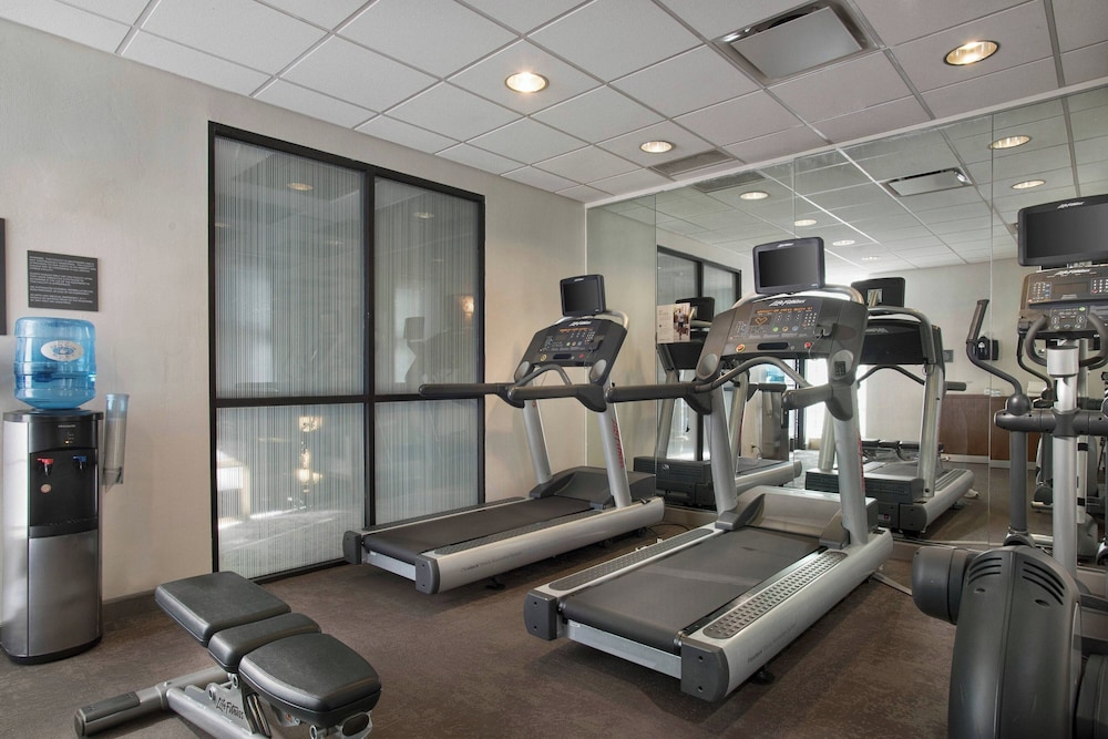 Residence Inn by Marriott Memphis Downtown - photo 18