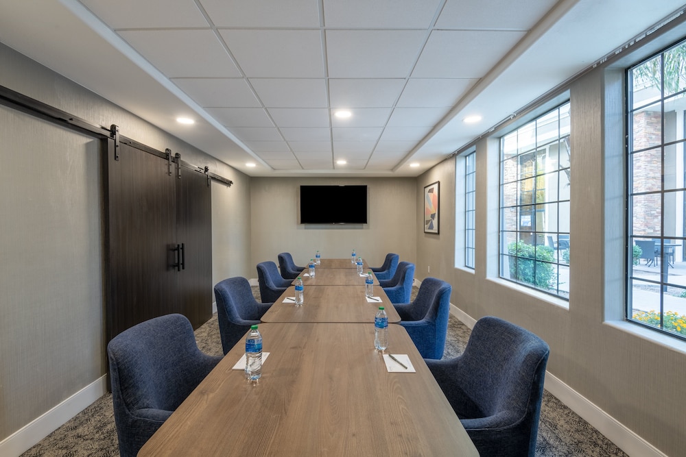 Staybridge Suites Phoenix Glendale Sports Dist by IHG - photo 60