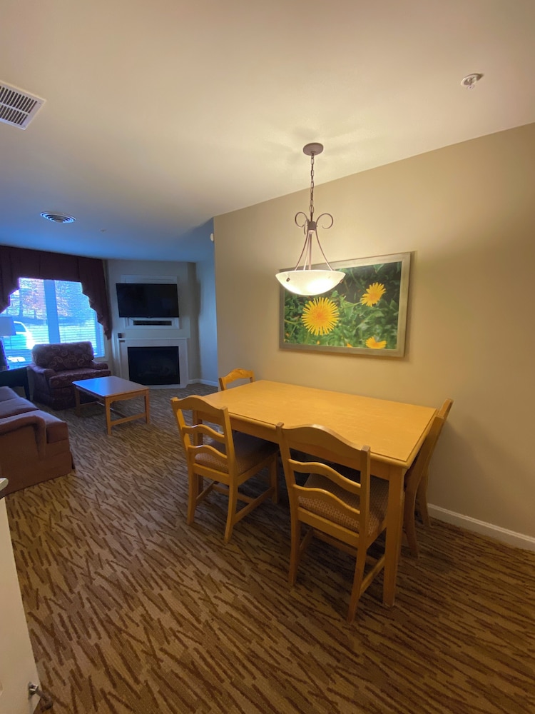 Vacation Village in the Berkshires - photo 35