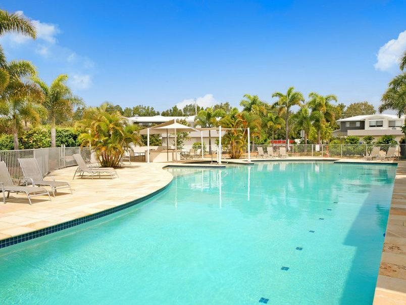 Coolum Villas — 4-Star Luxury Hotel in Mount Coolum, Australia