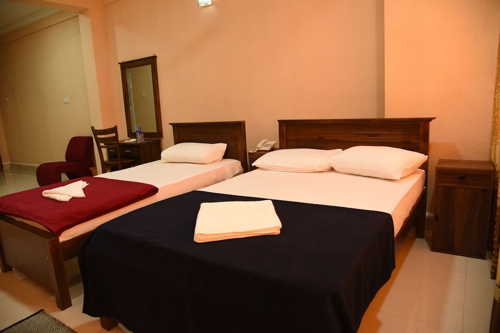 Sain Regincy - carbon neutral hotel in Colombo