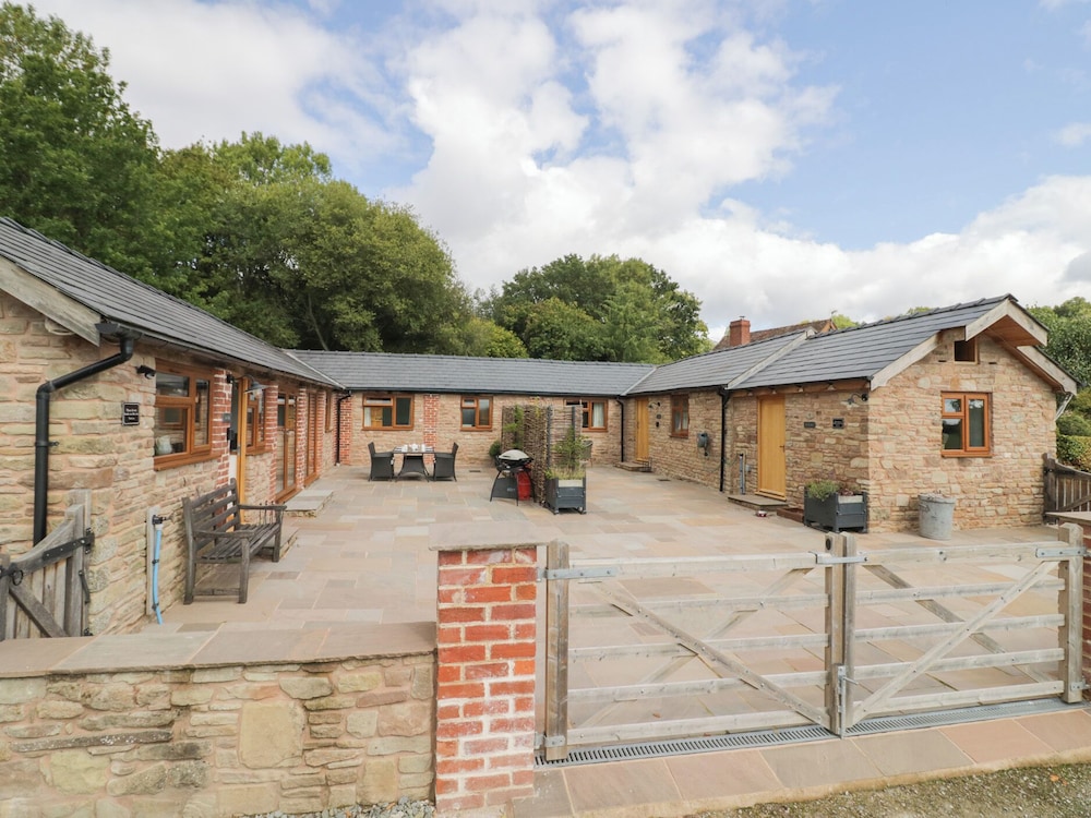Keepers Barn in Worcester, United Kingdom