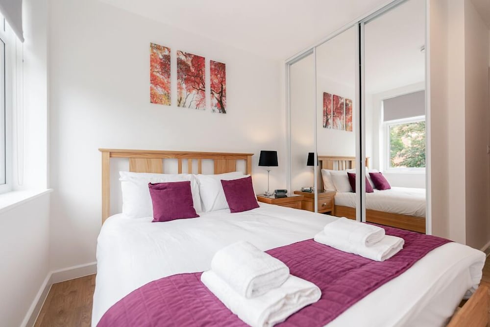 Roomspace Apartments Swan House — Leatherhead — photo 4