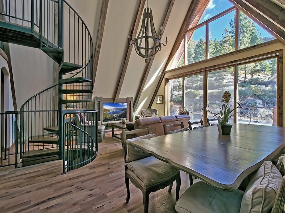 3877 Crest Drive - photo 7