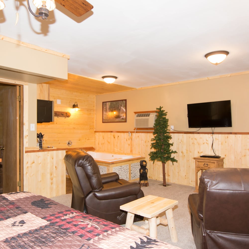 Upper Canyon Inn & Cabins - photo 70