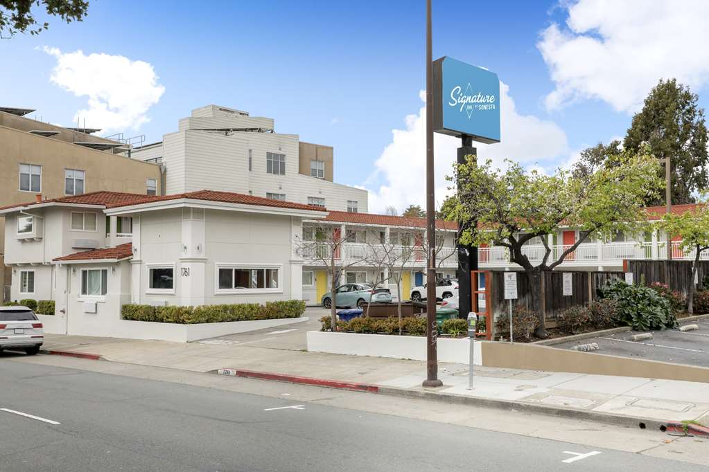 Signature Inn Berkeley — Berkeley