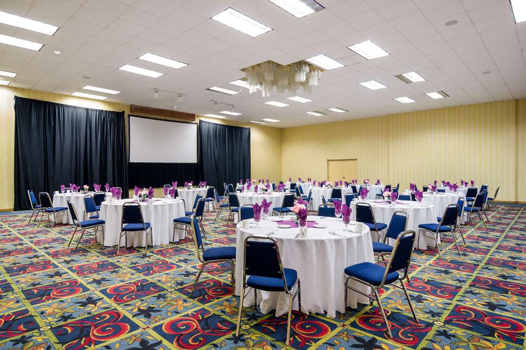 Red Lion Hotel & Conference Center Cheyenne - photo 39