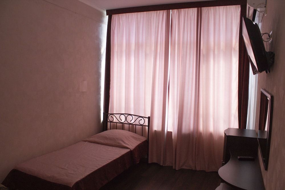 Odisseya Hotel — hotel in Tuapse