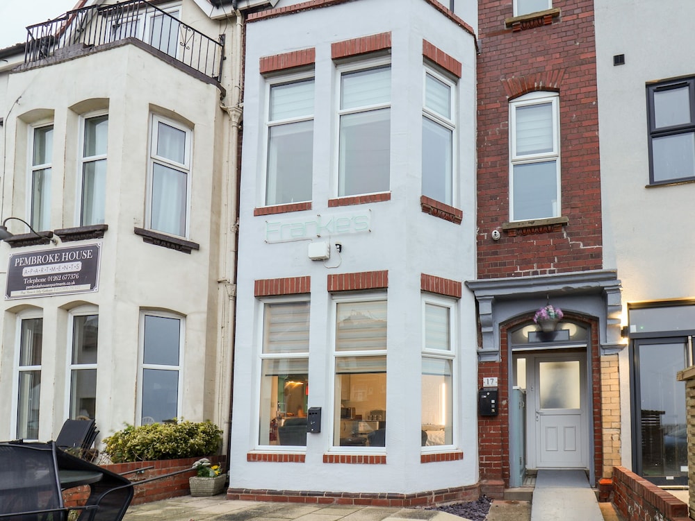 Frankies Seaview 1 — 4-Star Luxury Hotel in Bridlington, United Kingdom