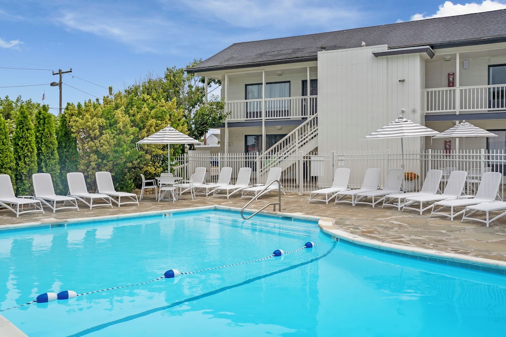 A Wave Inn - photo 50