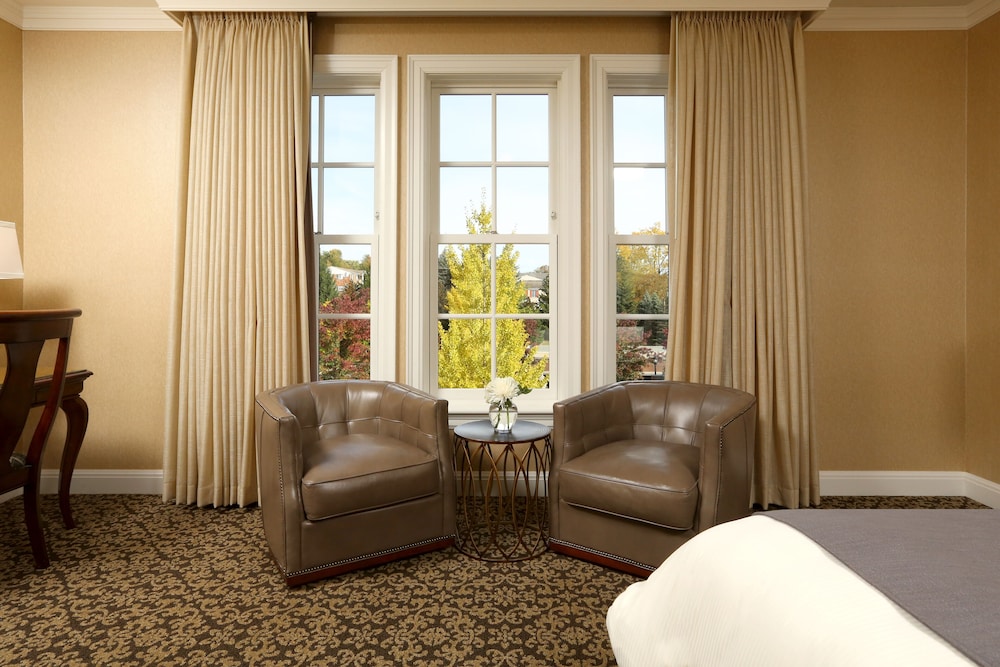 Royal Park Hotel - photo 4