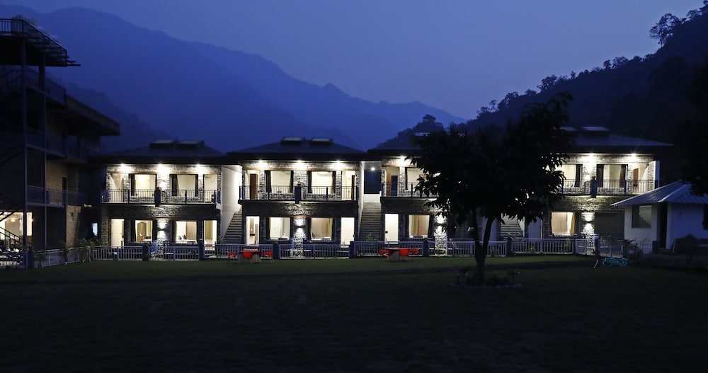 Pacific Inn Resort in Lansdowne, India
