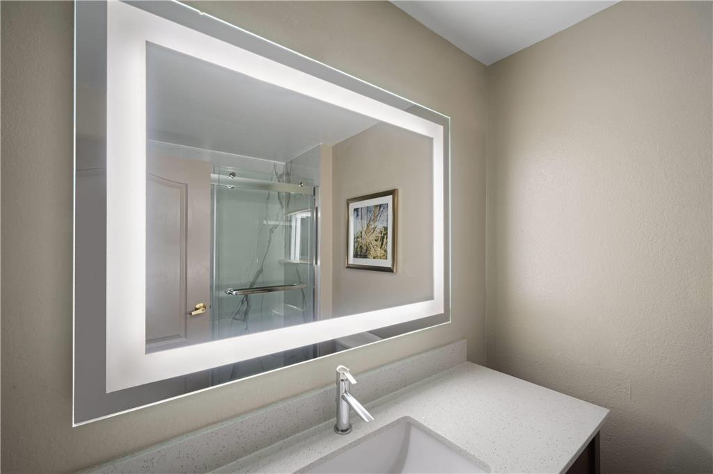 La Quinta Inn & Suites by Wyndham Atlanta Stockbridge - photo 37