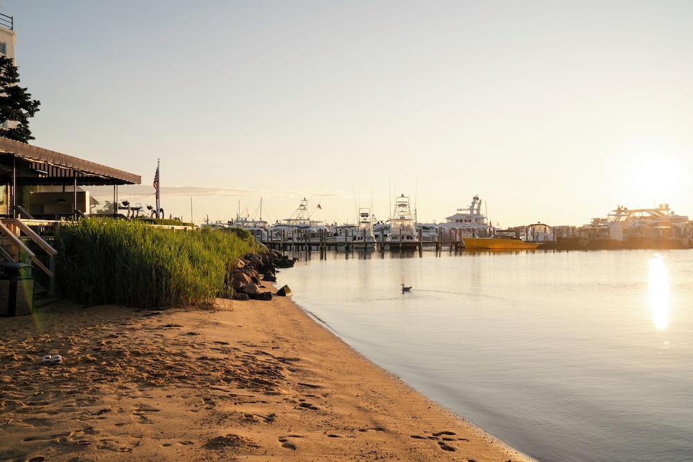 Montauk Yacht Club - photo 73