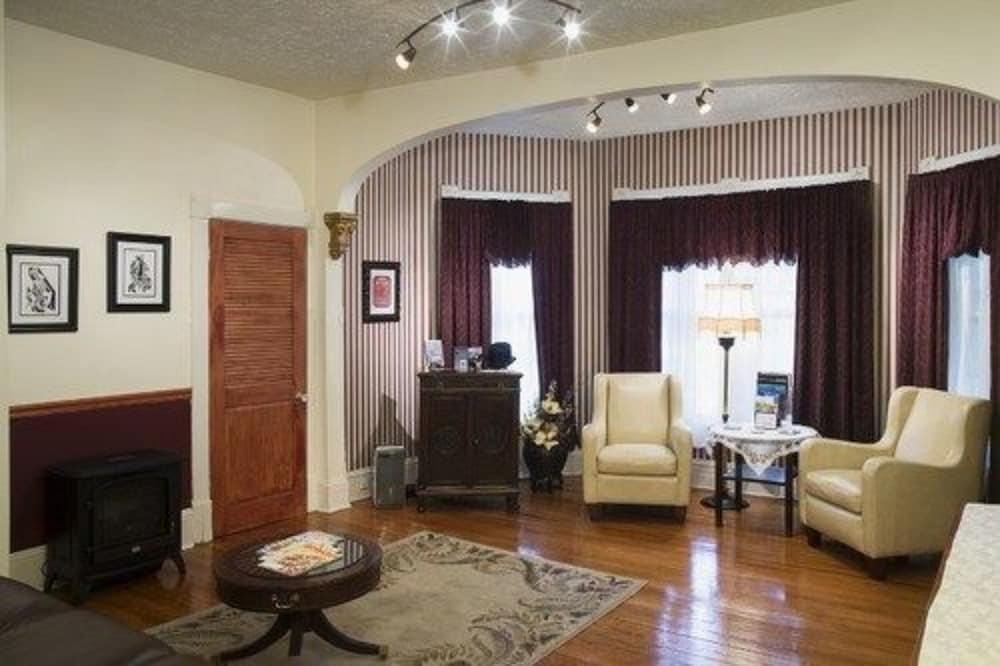 The Magnolia House Inn - photo 8