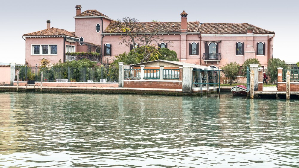 Moulin St Pierre Bord De Riviere — Limoux