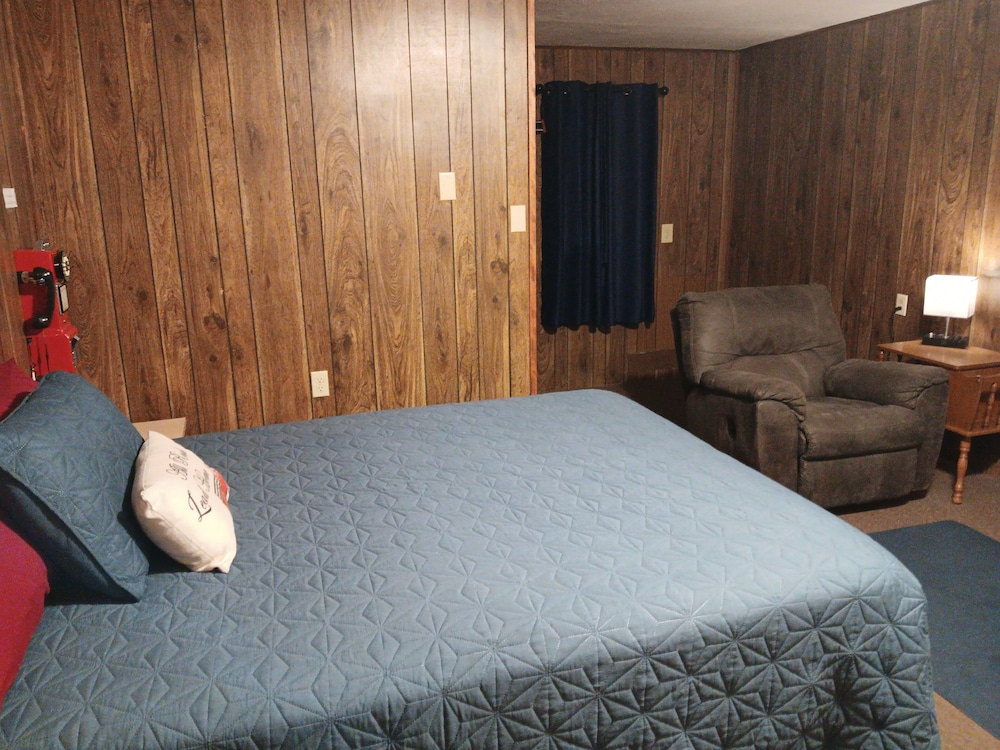 Crawford Motel - photo 6