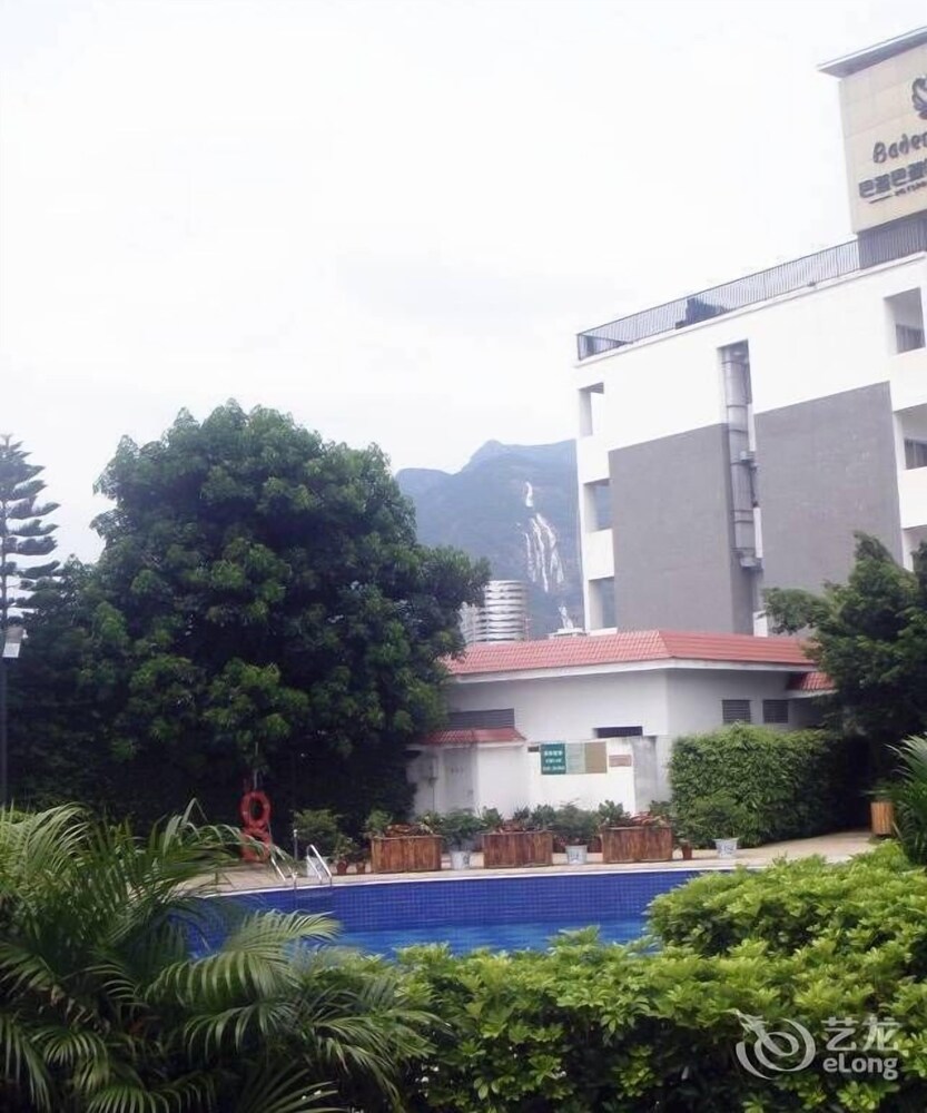 Jinruifeng Hot Spring Hotel Guangzhou — 4-Star Luxury Hotel in Guangzhou, People's Republic of China