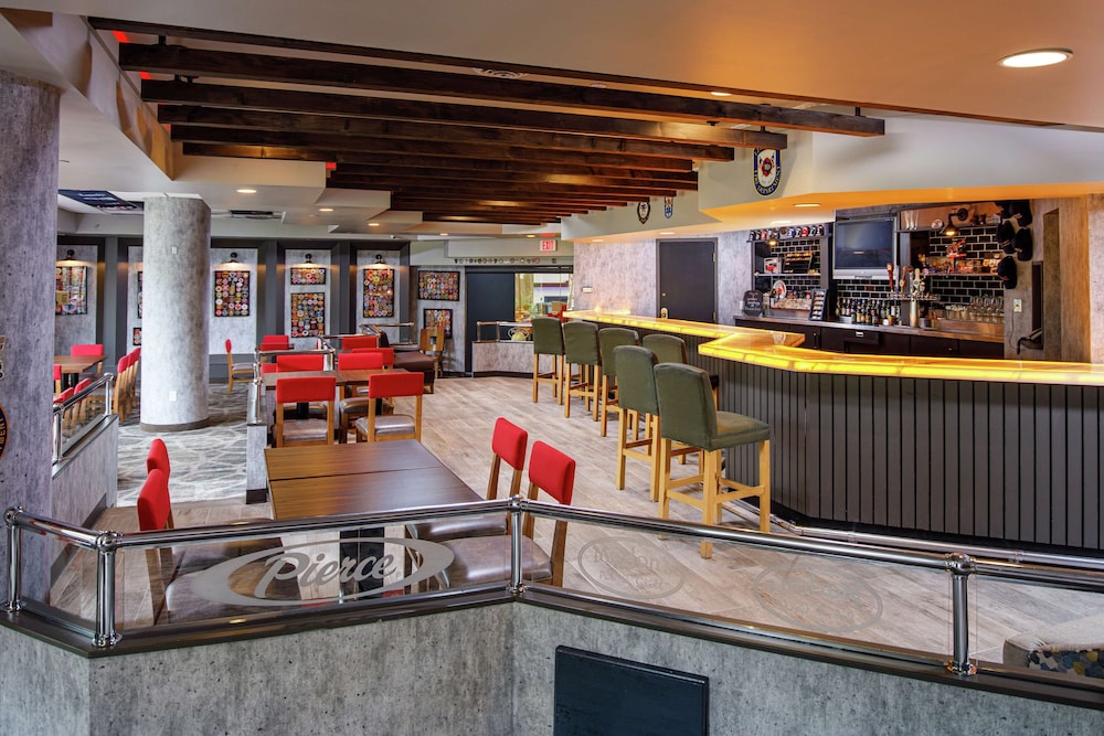 DoubleTree by Hilton Appleton - photo 42