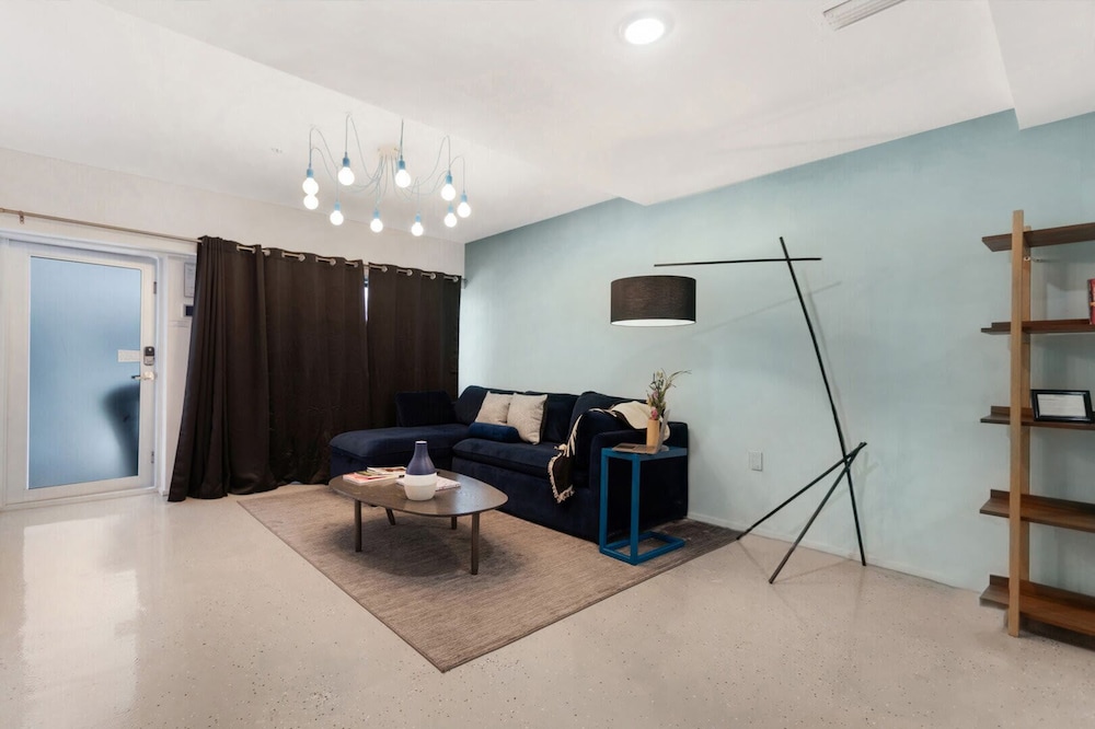 Roami at 250 Collins - photo 86