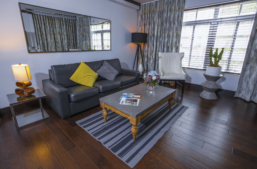 Lincoln Arms Suites - photo 26