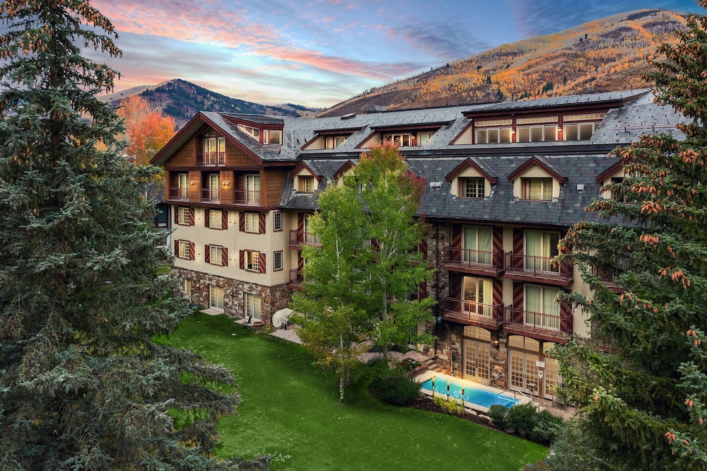Tivoli Lodge - photo 37
