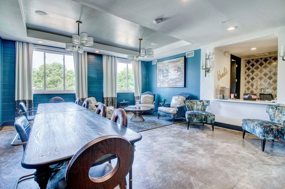 Bishop Arts Hotel by Qresorts. - photo 3