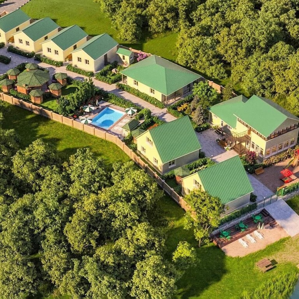 Verhnelebyazhie Fish Resort — hotel in Volzhskiy