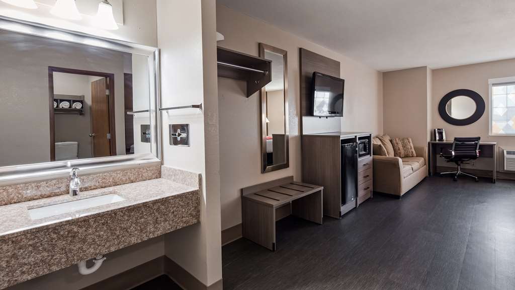 SureStay Plus Hotel by Best Western Kearney Liberty North - photo 22