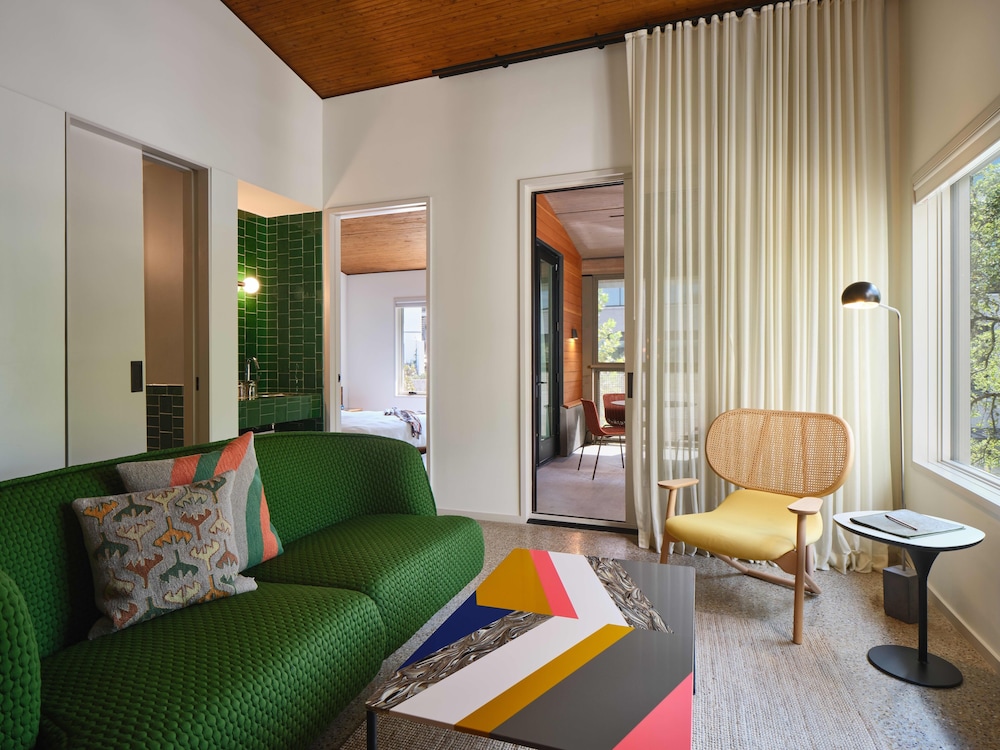 Hotel Magdalena - carbon neutral hotel in Austin