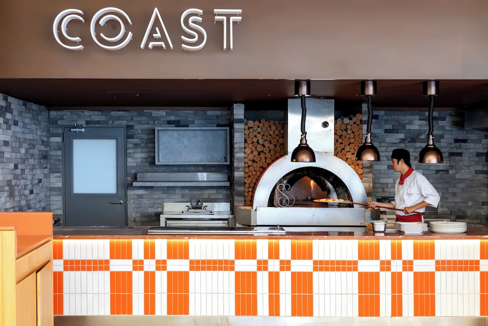 מזון ומשקאות