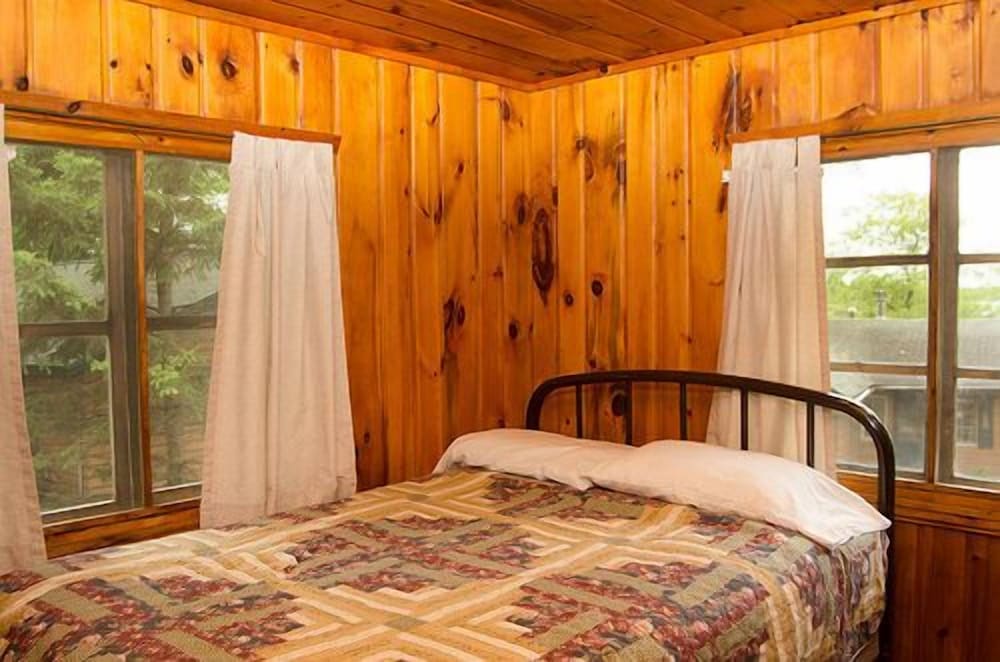 Woodland Beach Resort - photo 9