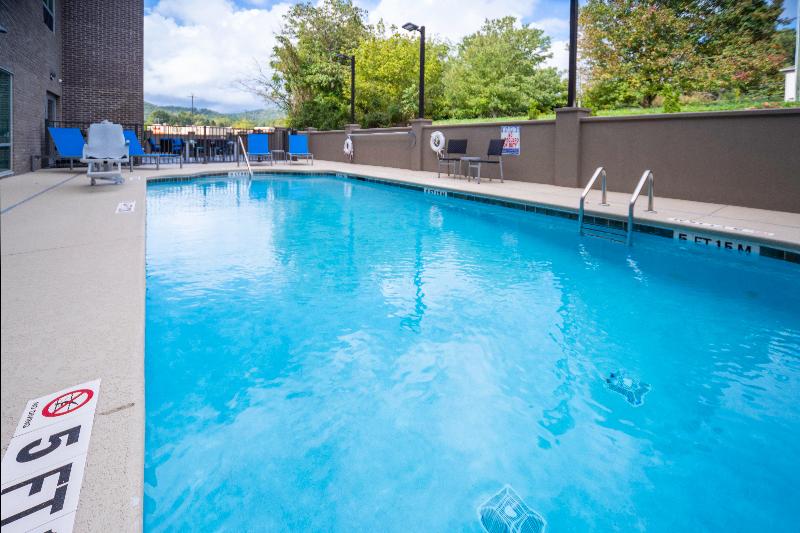 Holiday Inn Express Brevard City Center by IHG - photo 29