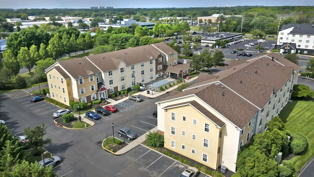 MainStay Suites Mt. Laurel Philadelphia - photo 10