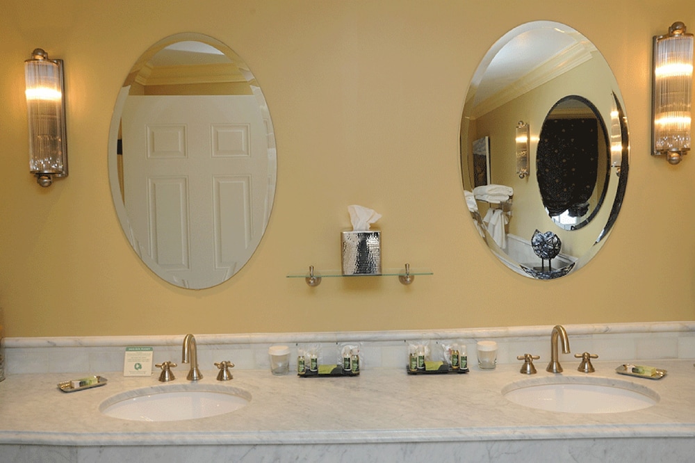 The Lyme Inn - photo 21