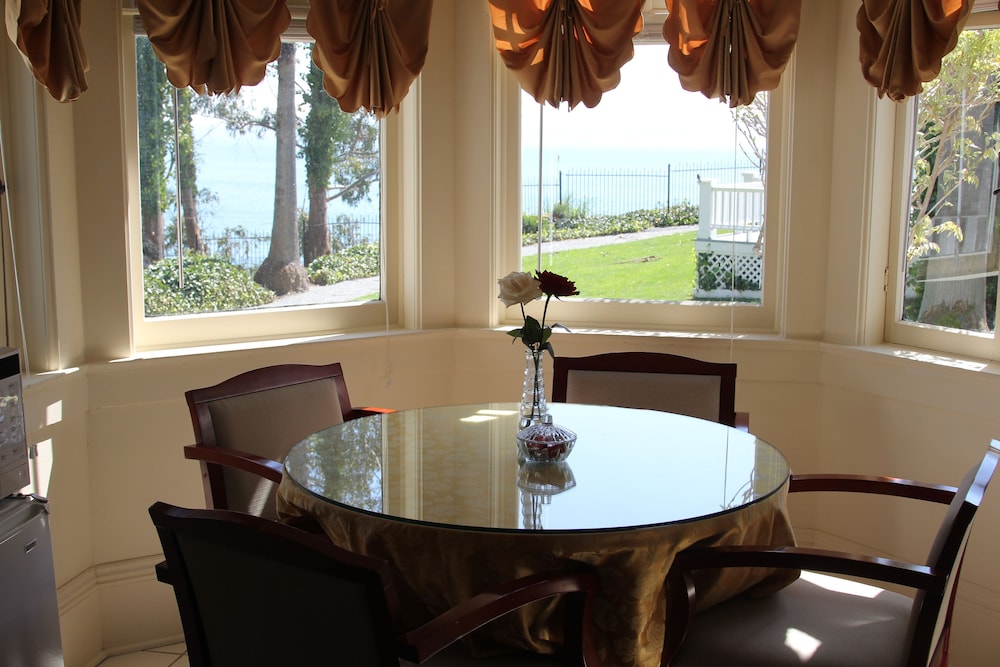 Monarch Cove Inn - photo 67