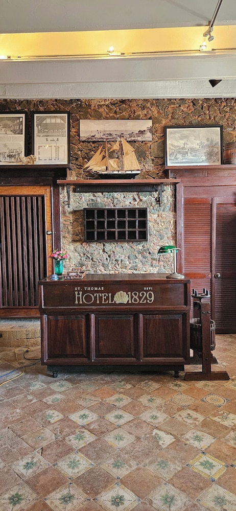 Hotel 1829 — Charlotte Amalie — photo 4