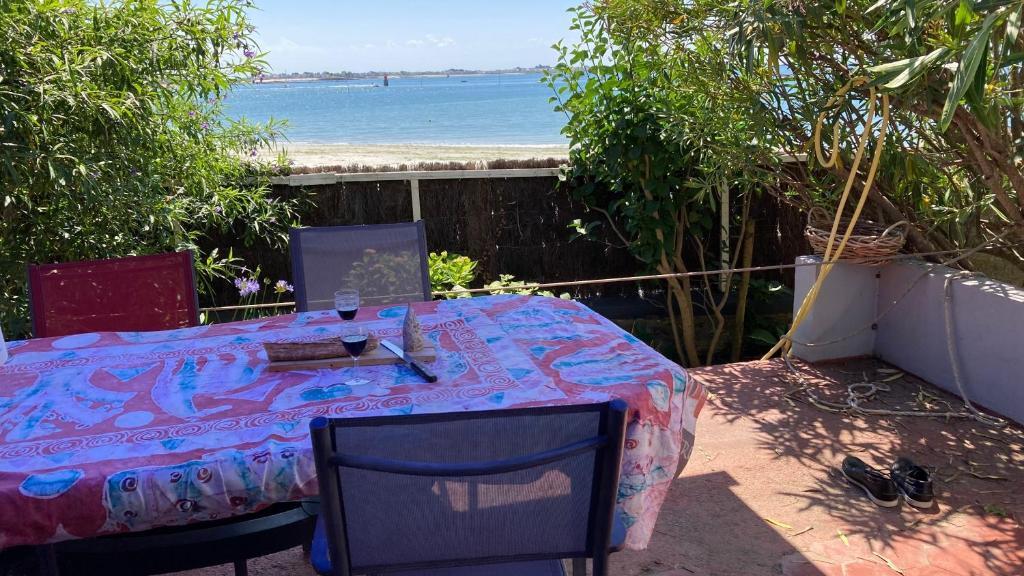 Les Paquerettes — hotel in Larmor-Plage