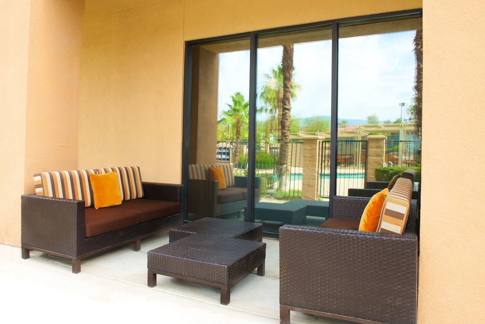 Courtyard by Marriott Palm Desert - photo 42