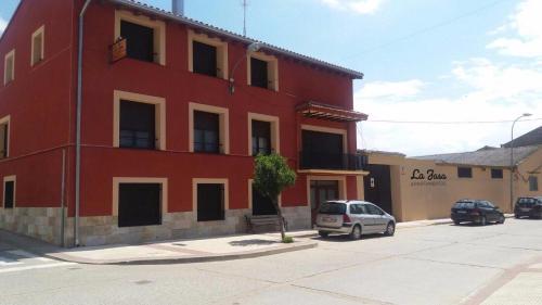 Apartamentos La Jasa — Arguedas — photo 2
