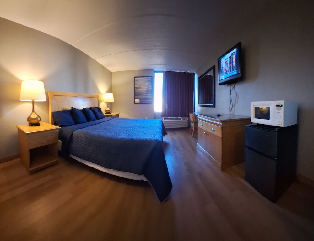 Madison Inn and Suites - photo 28