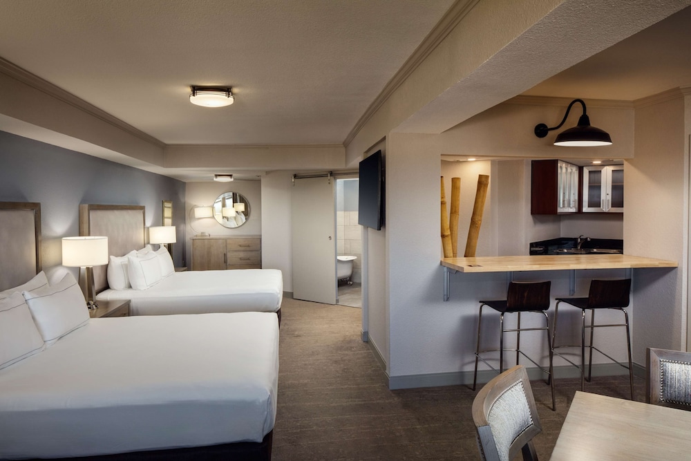 DoubleTree by Hilton Phoenix Mesa - photo 45