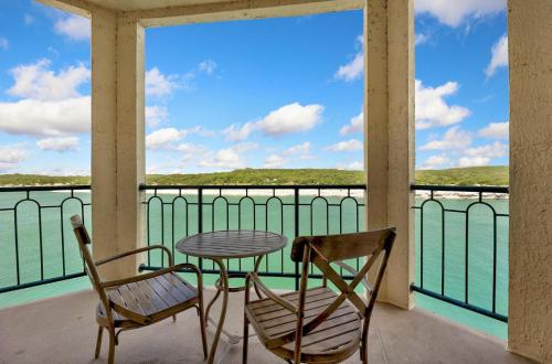 ILT 3221 Lakeside Serenity — 4-Star Luxury Hotel in Lago Vista, United States