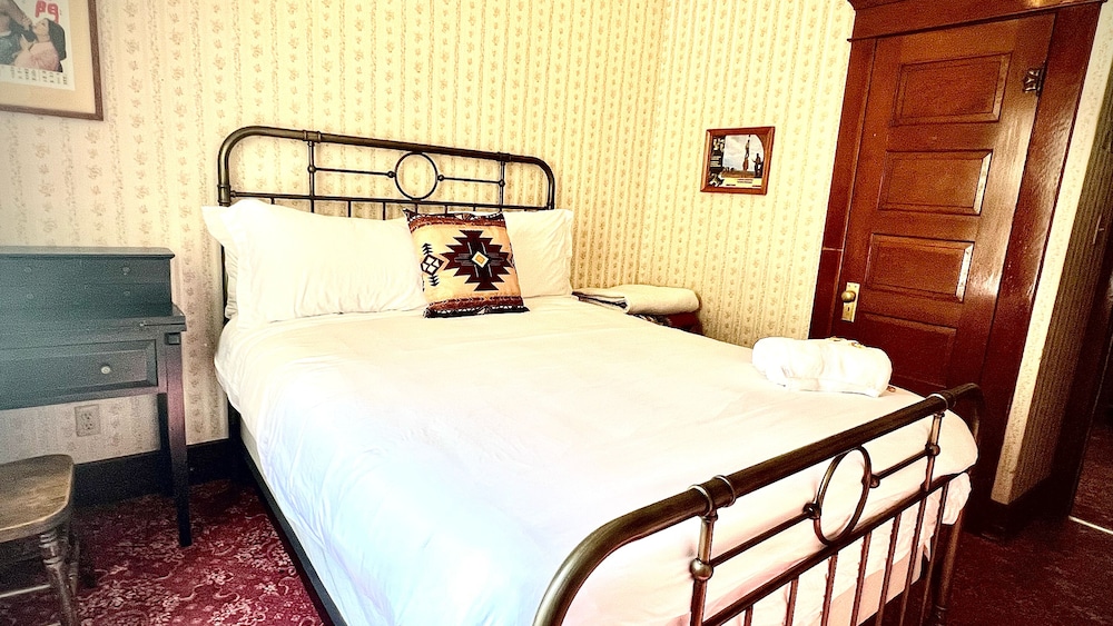 Hotel La More at The Bisbee Inn - photo 21