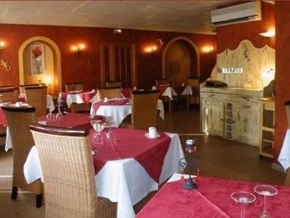 Hôtel Le Clos des Pins in Toulon, France