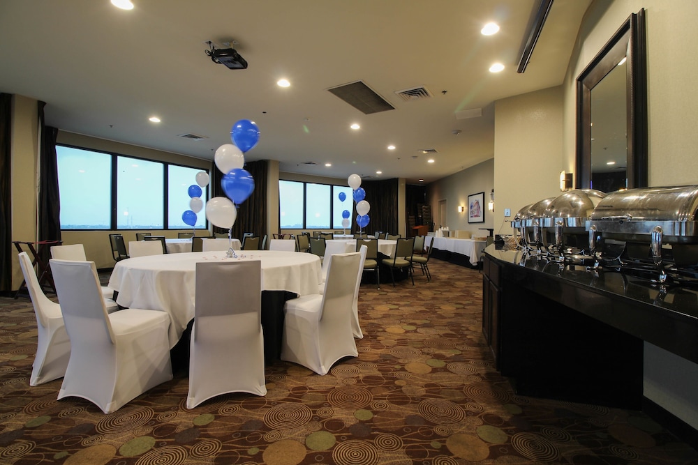 Holiday Inn New Orleans West Bank Tower by IHG - photo 72